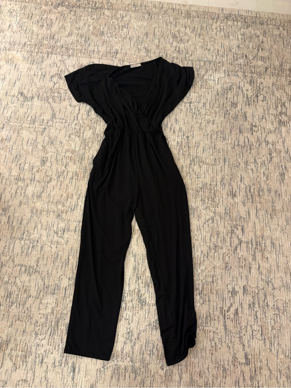 Women's Black V-Neck Short-Sleeve Jumpsuit